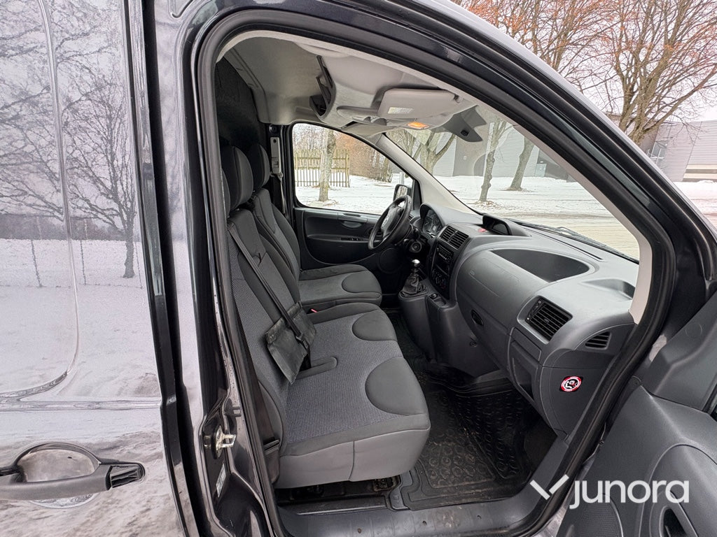 Lätt lastbil - Toyota, Proace Van