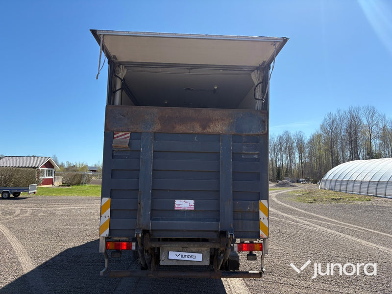 Lastbil - Scania, P94DB4X2LB230