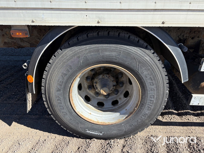 Lastbil - Scania, P94DB4X2LB230