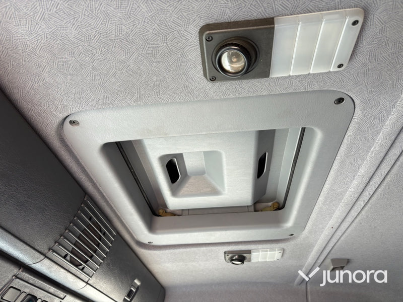 Lastbil - Scania, P94DB4X2LB230