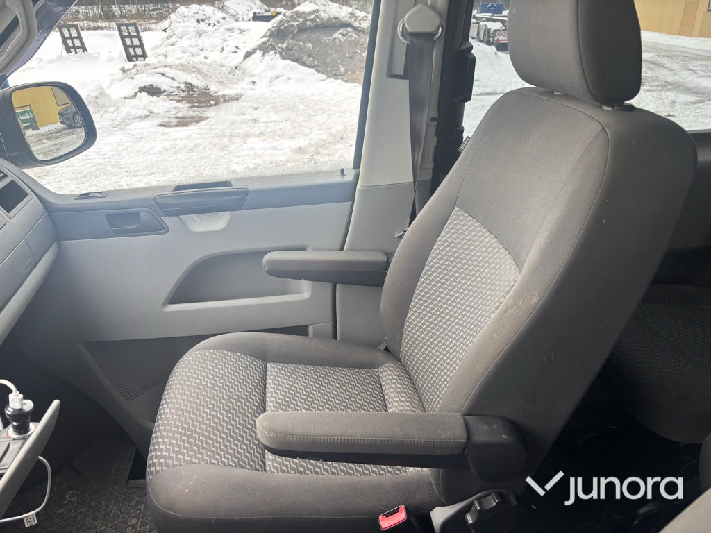 Lätt lastbil - Volkswagen, Transporter T5 Bus
