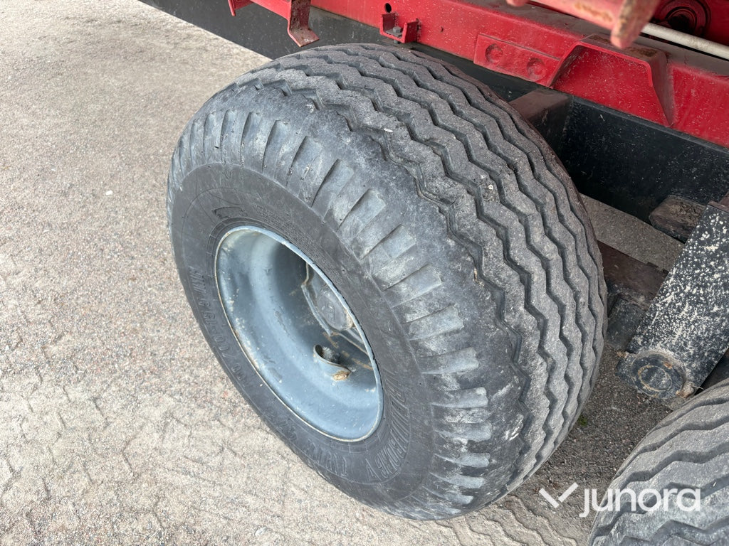 Traktorkärra med kran - Zettersbergs, 10 ton