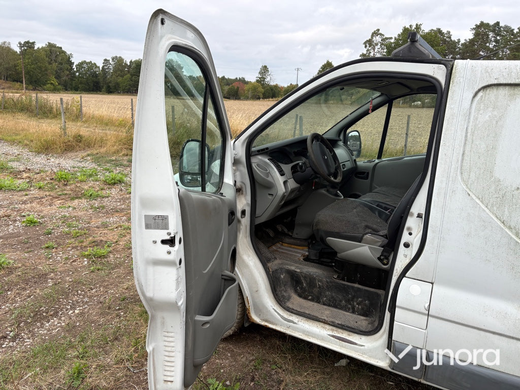 Skåpbil Renault Trafic FLABA5