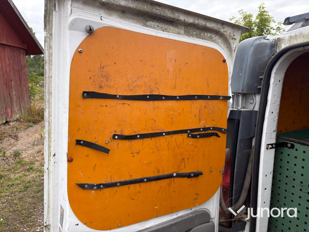 Skåpbil Renault Trafic FLABA5