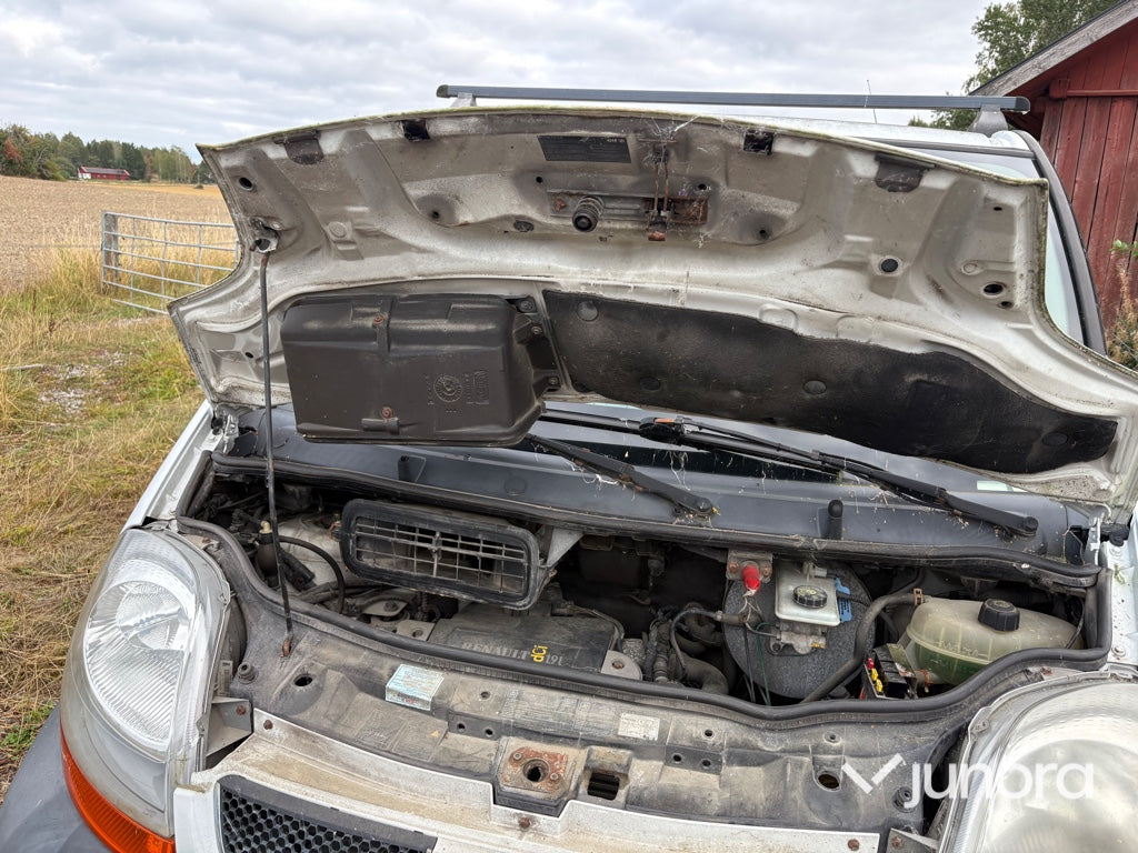 Skåpbil Renault Trafic FLABA5