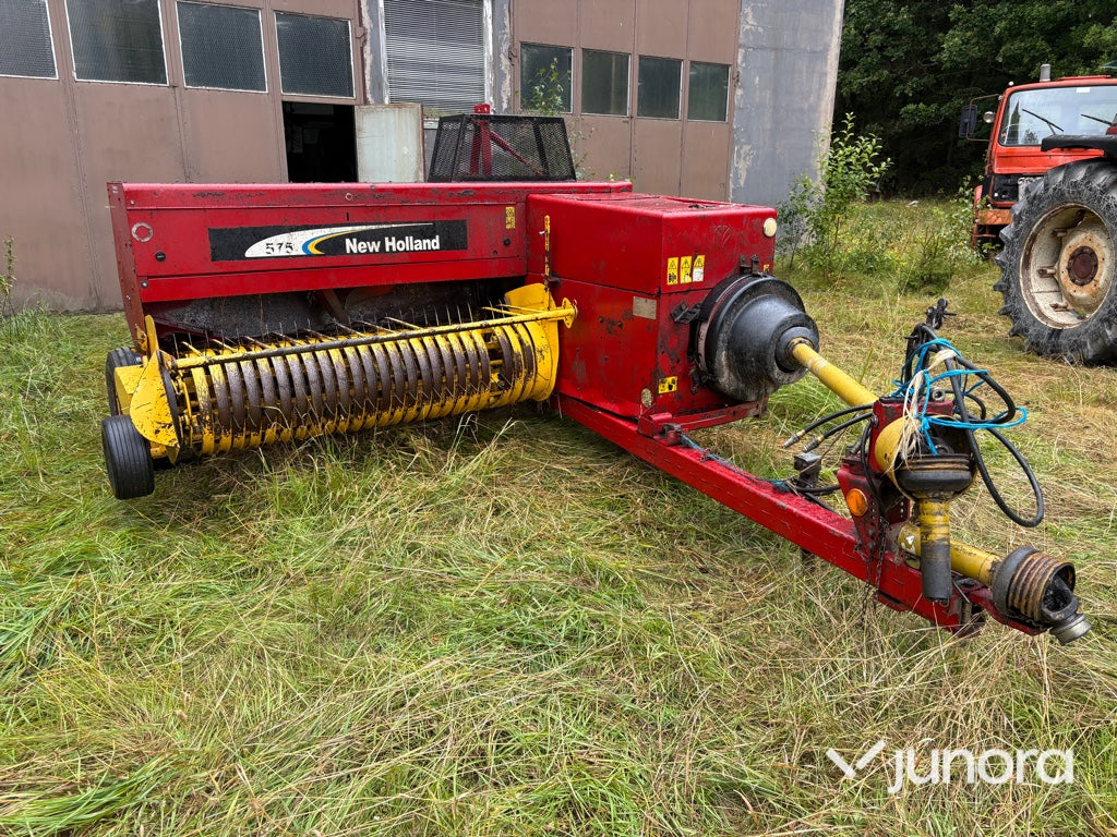 Hårdpress New Holland 575