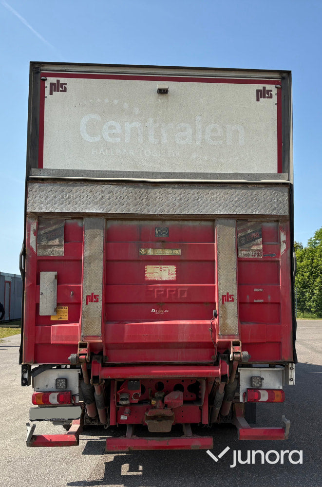 Lastbil Mercedes benz