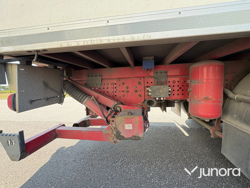 Lastbil Mercedes benz