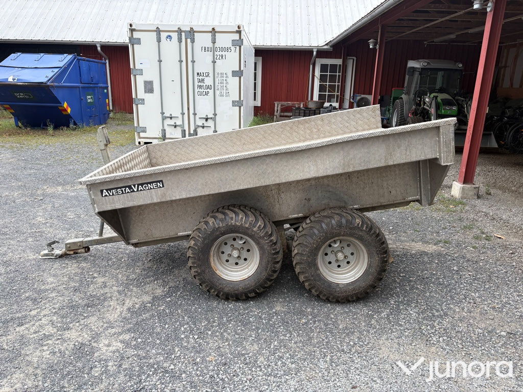 Avesta-vagnen Aluminiumsläp till 4-hjuling