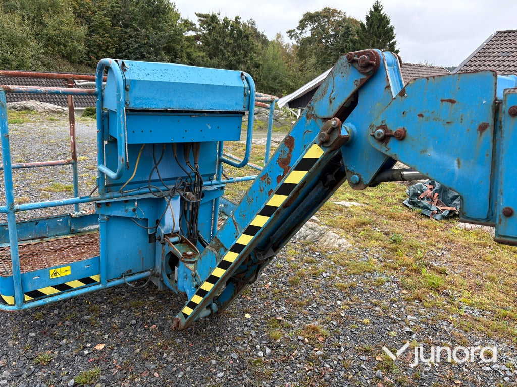 Bomlift Genie S-45