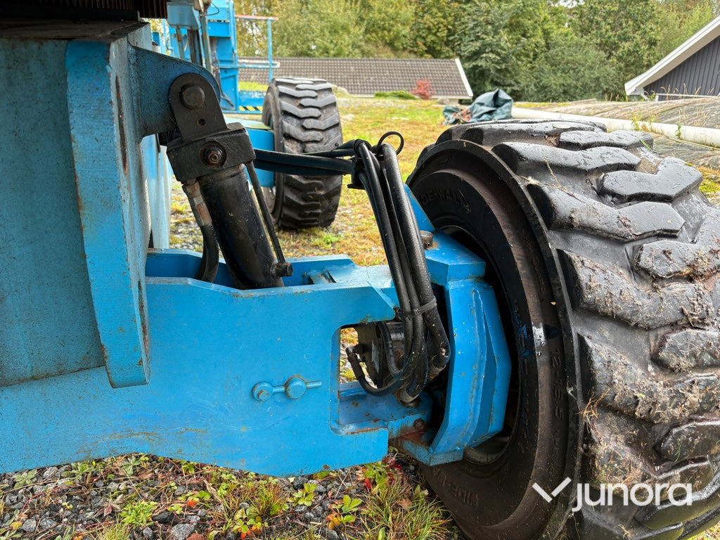 Bomlift Genie S-45