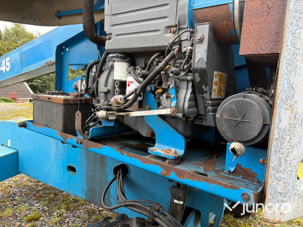 Bomlift Genie S-45