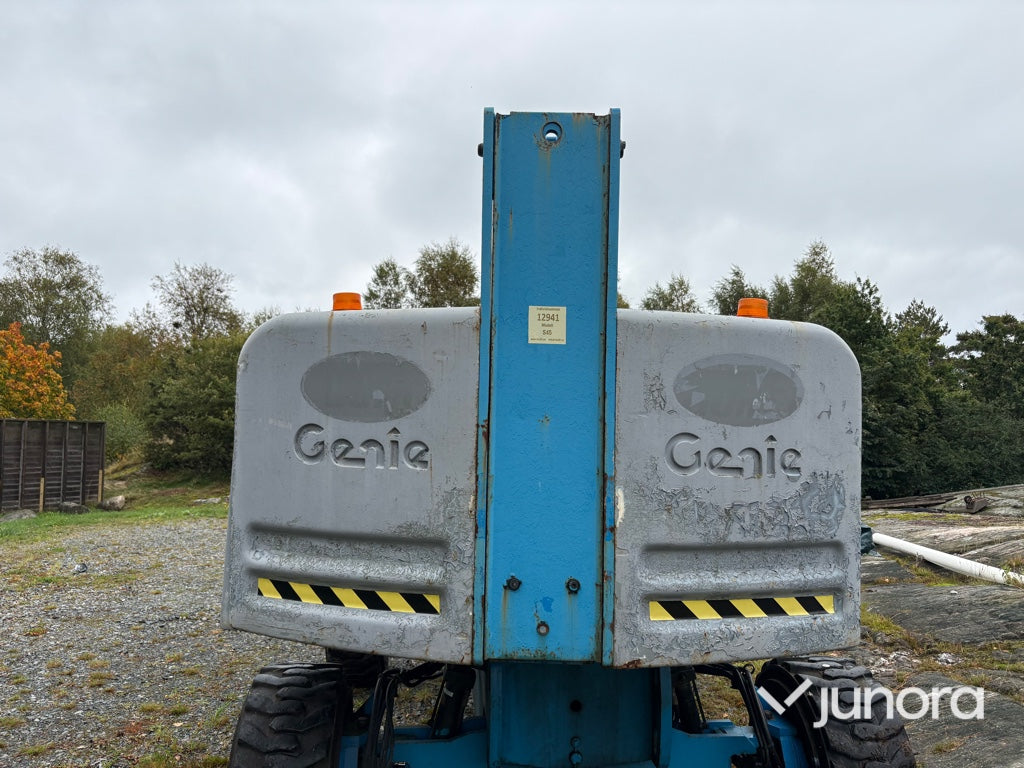 Bomlift Genie S-45