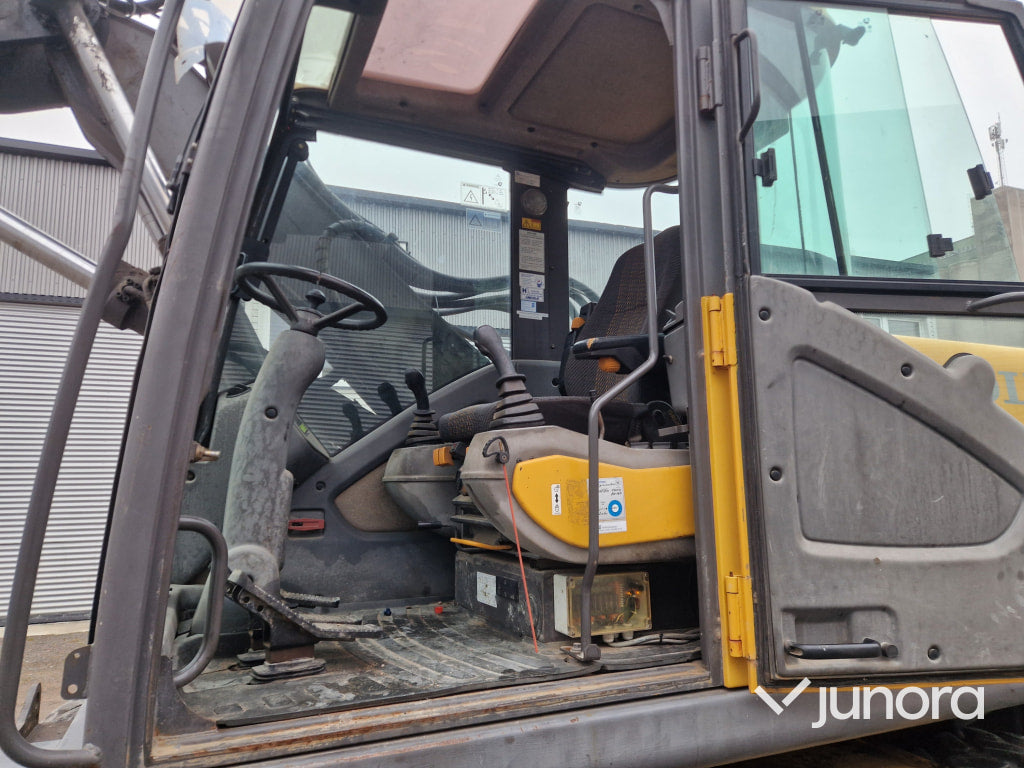 Hjulgrävare - Volvo, EW160
