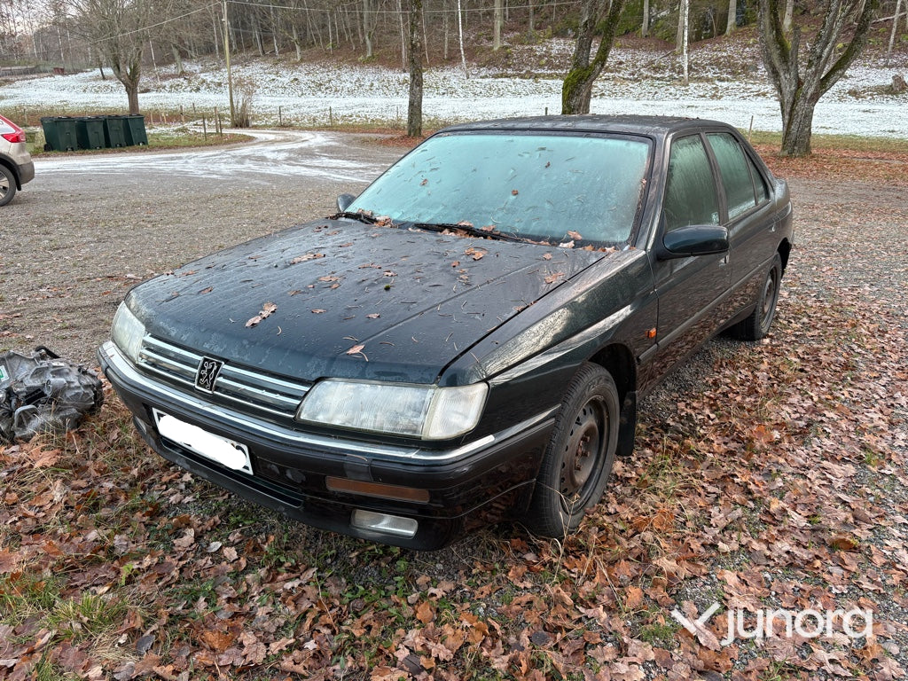 Veteranbil - Peugeot 605 Sedan SLI