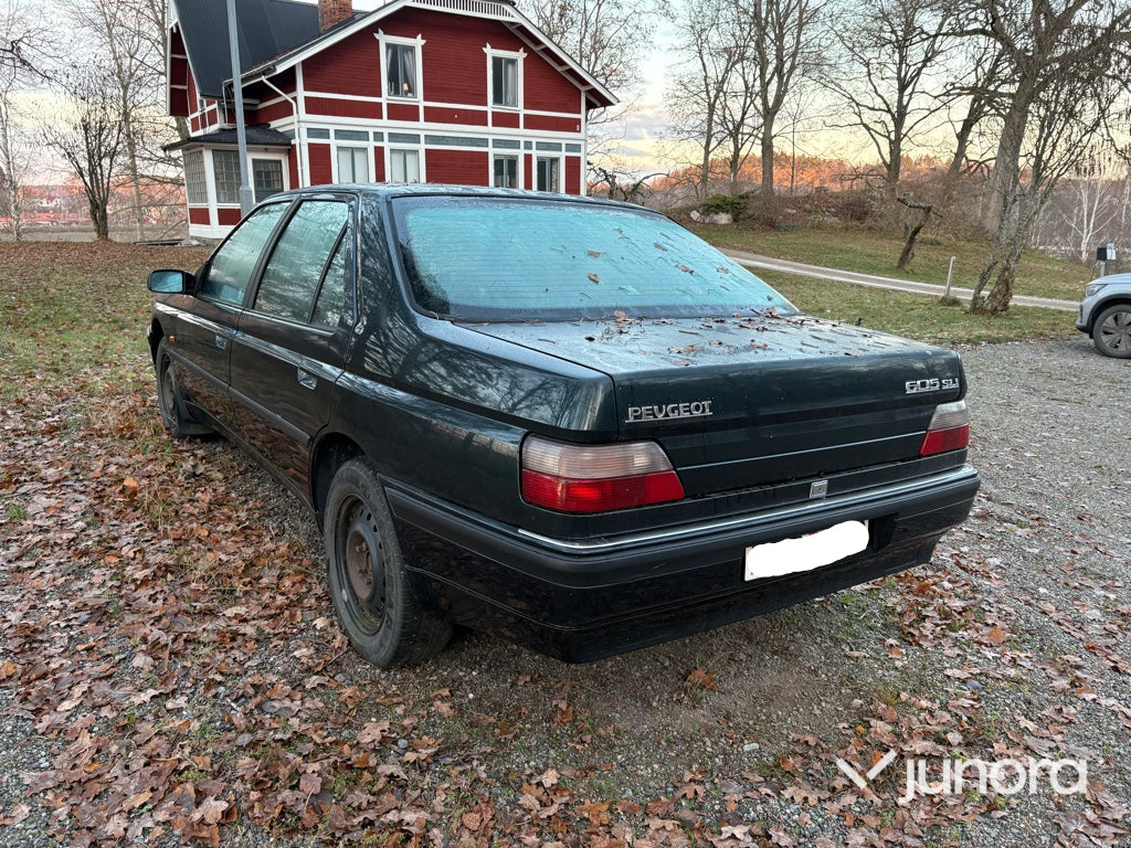 Veteranbil - Peugeot 605 Sedan SLI
