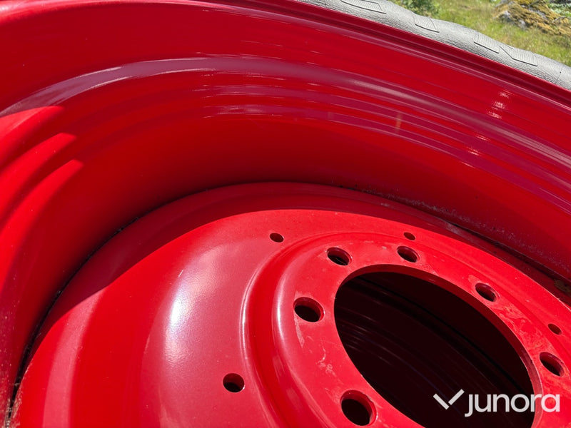 Michelin 540/65 R34 med Fendt-fälgar