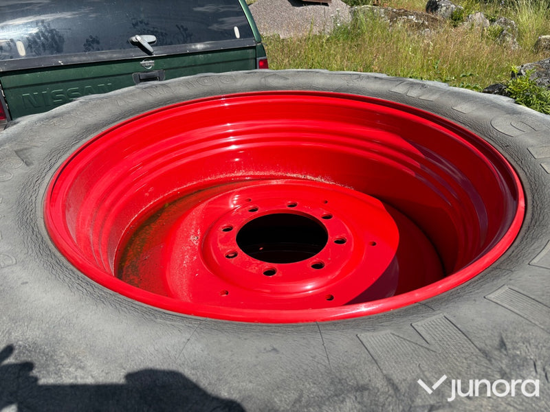 Michelin 540/65 R34 med Fendt-fälgar