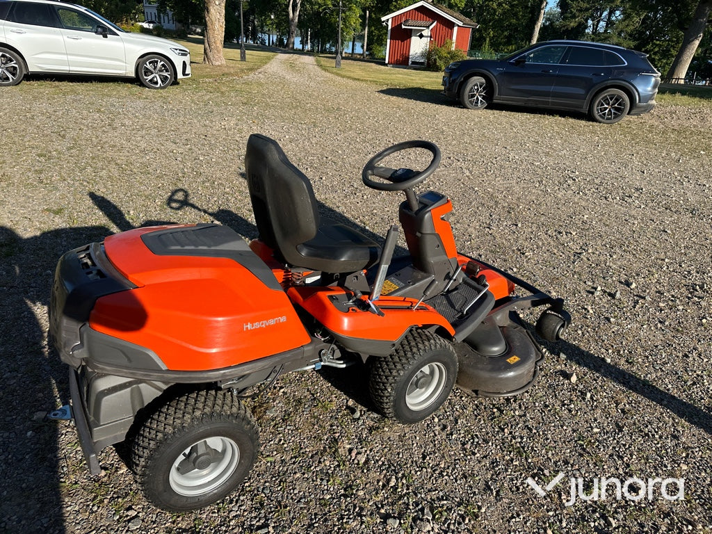 Åkgräsklippare Husqvarna R 320X AWD