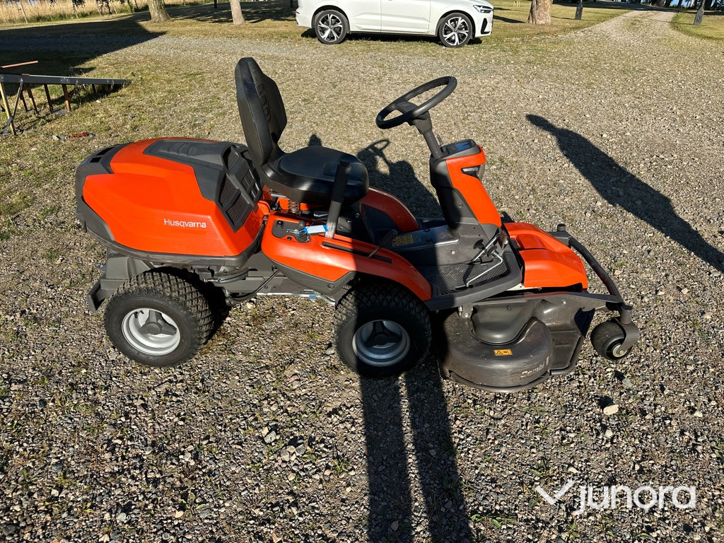 Åkgräsklippare Husqvarna R 320X AWD
