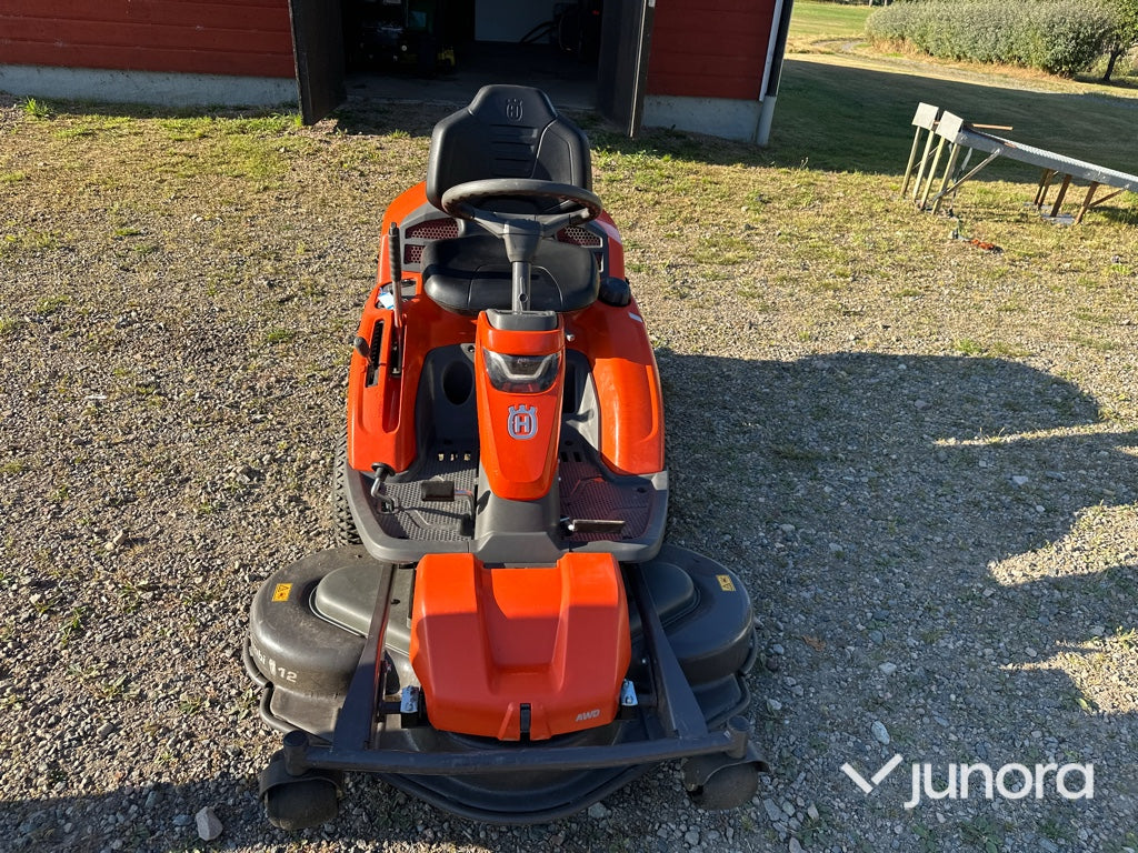 Åkgräsklippare Husqvarna R 320X AWD
