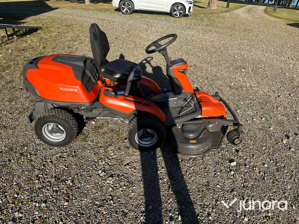 Åkgräsklippare Husqvarna R 320X AWD