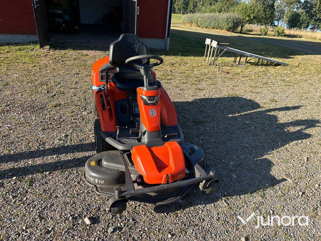 Åkgräsklippare Husqvarna R 320X AWD