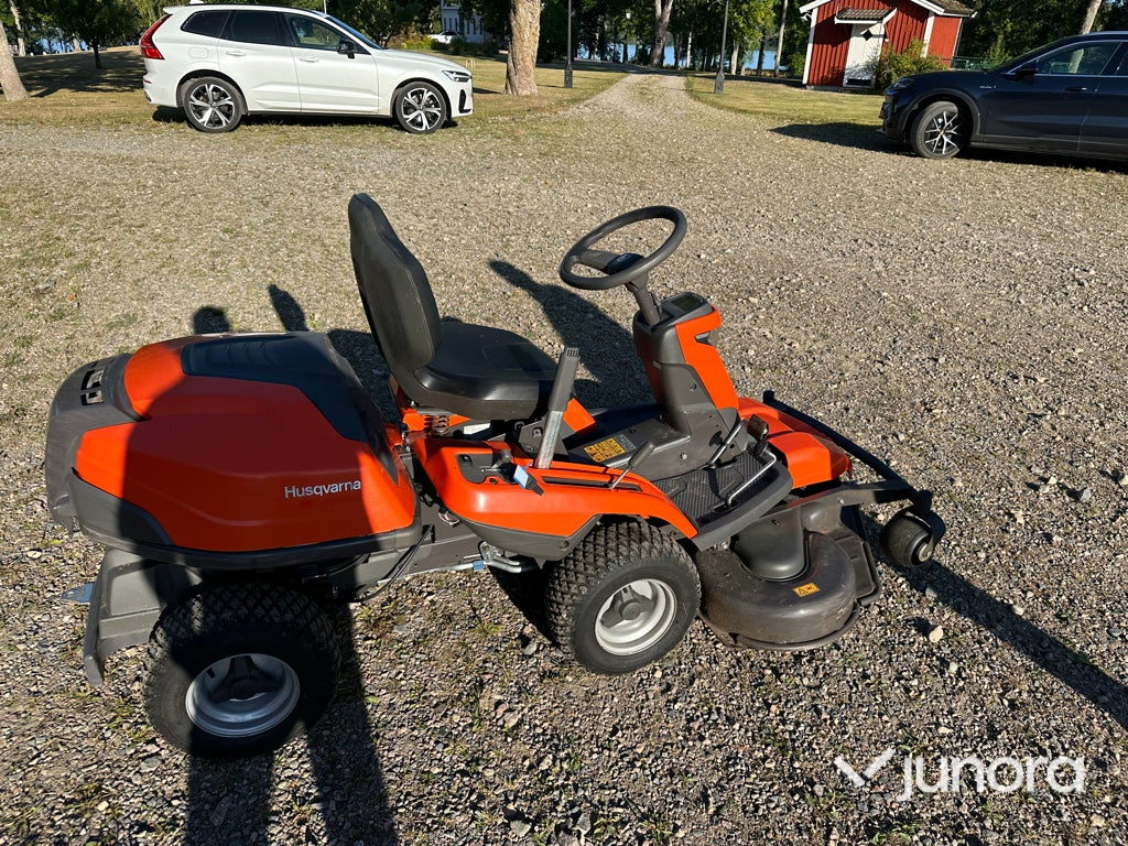Åkgräsklippare Husqvarna R 320X AWD