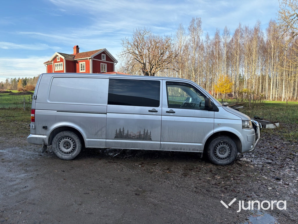Lätt lastbil - Volkswagen Transporter 2.5 TDI