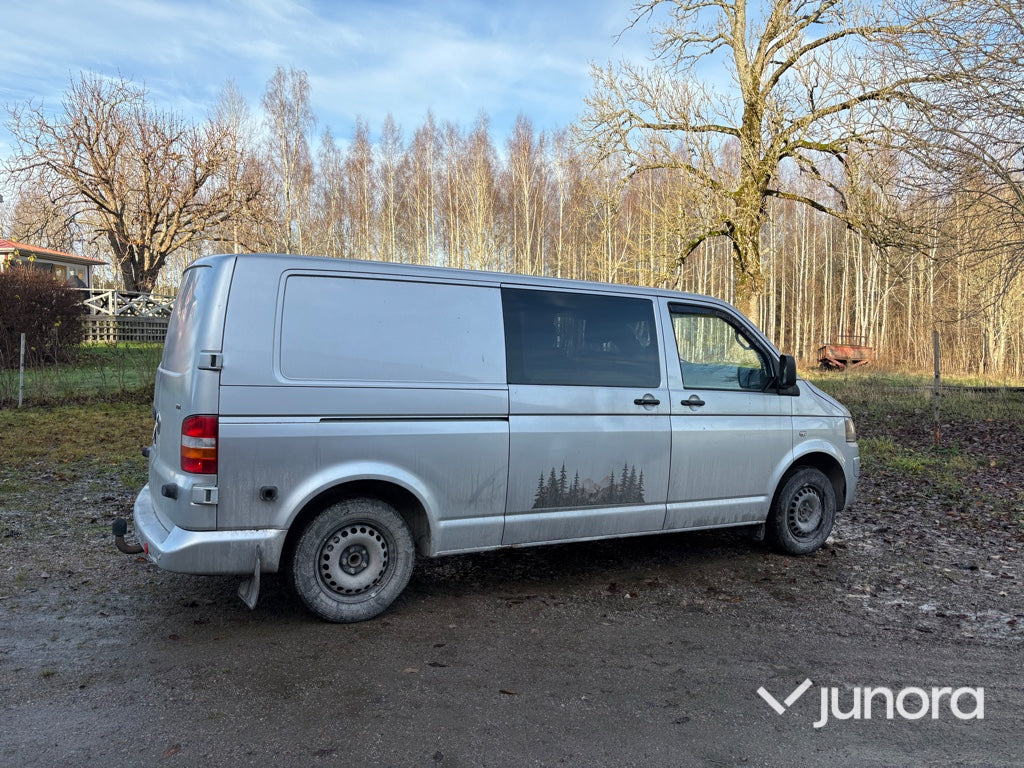 Lätt lastbil - Volkswagen Transporter 2.5 TDI