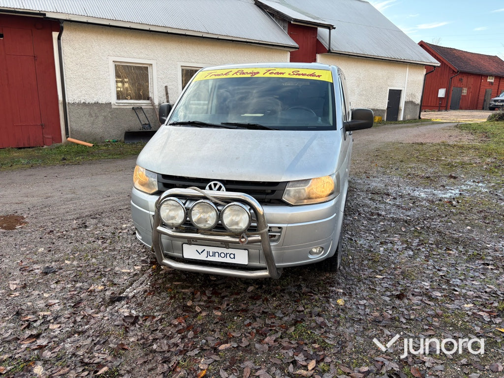Lätt lastbil - Volkswagen Transporter 2.5 TDI
