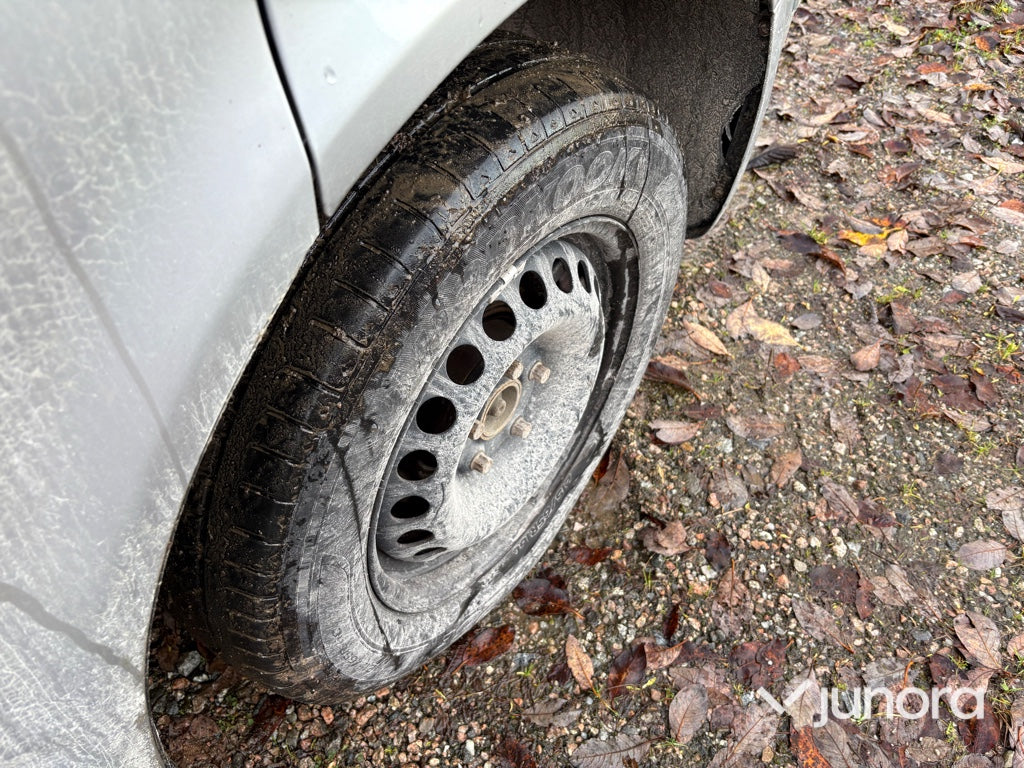 Lätt lastbil - Volkswagen Transporter 2.5 TDI
