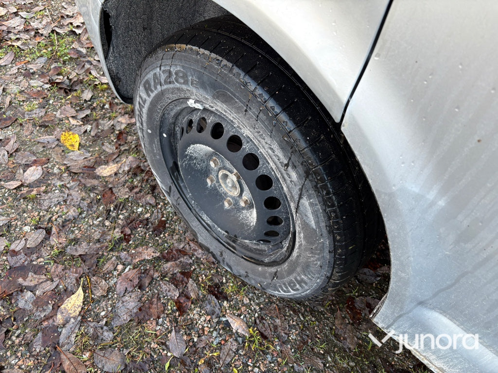 Lätt lastbil - Volkswagen Transporter 2.5 TDI