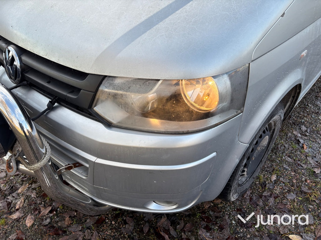 Lätt lastbil - Volkswagen Transporter 2.5 TDI