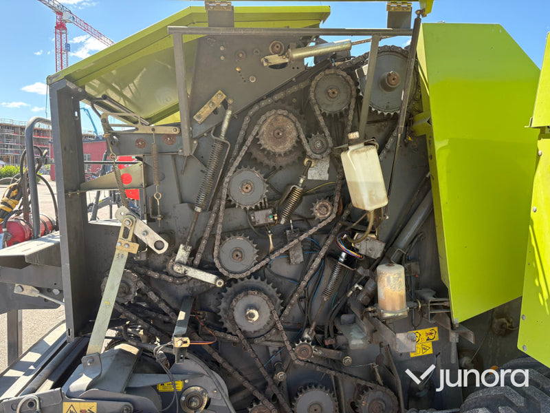 Rundbalspress Claas Rollant 355