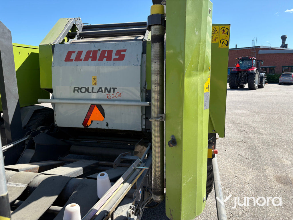 Rundbalspress Claas Rollant 355