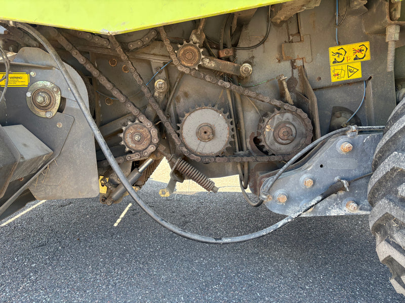 Rundbalspress Claas Rollant 355