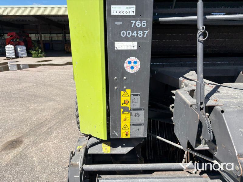Rundbalspress Claas Rollant 355