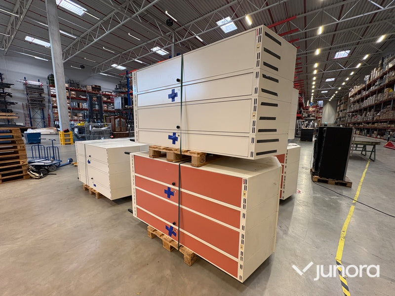 Klädskåp -  10 sektioner, Metall