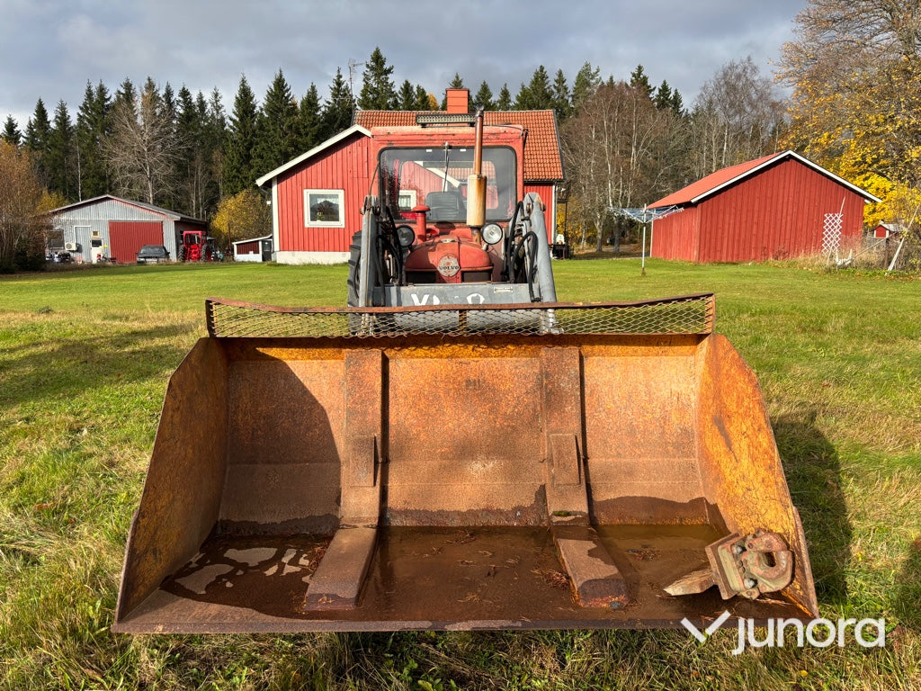 Traktor & Lastare - Volvo BM, 350 Boxer, Veto FX-10
