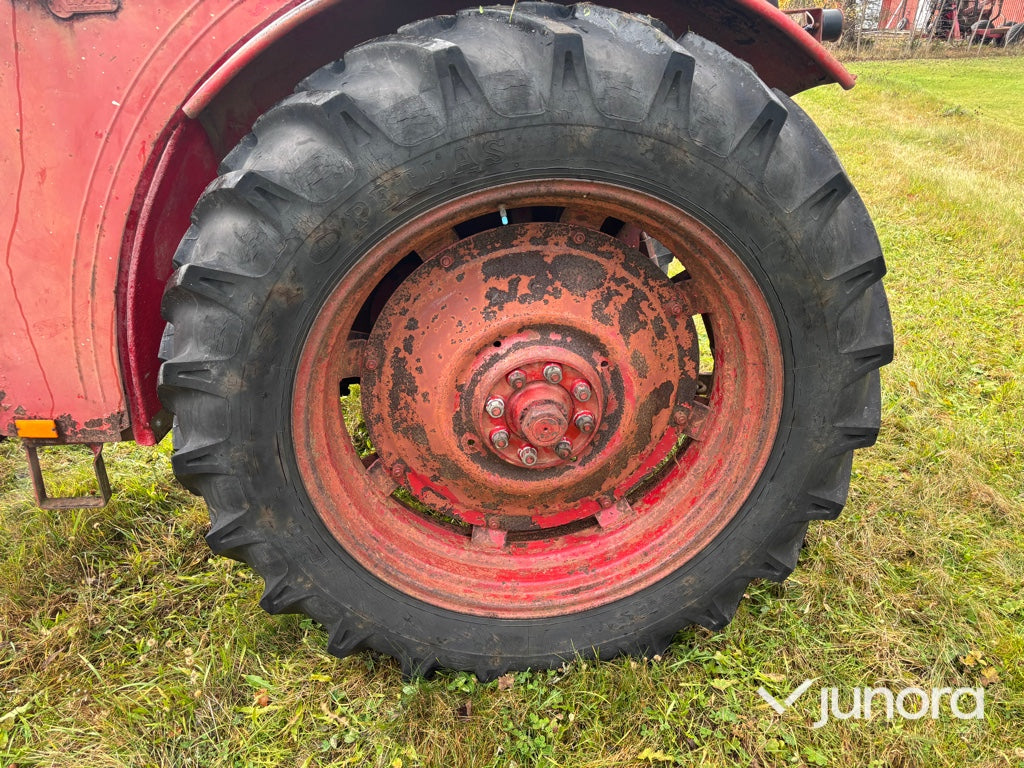 Traktor & Lastare - Volvo BM, 350 Boxer, Veto FX-10