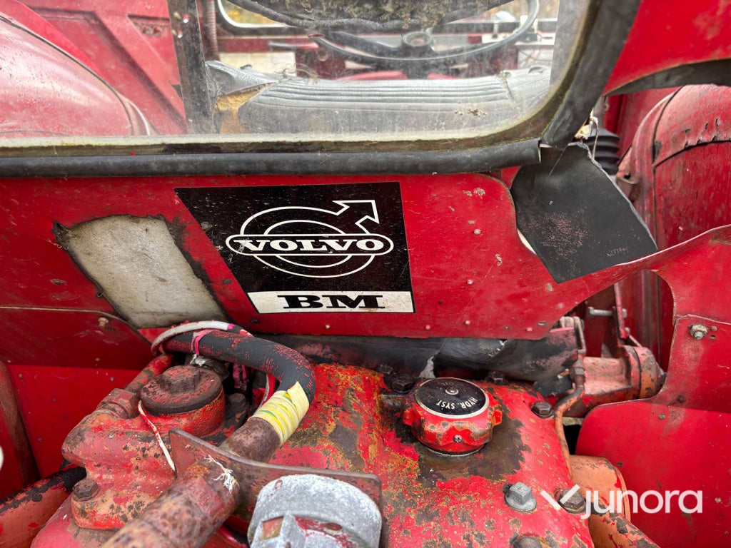 Traktor & Lastare - Volvo BM, 350 Boxer, Veto FX-10