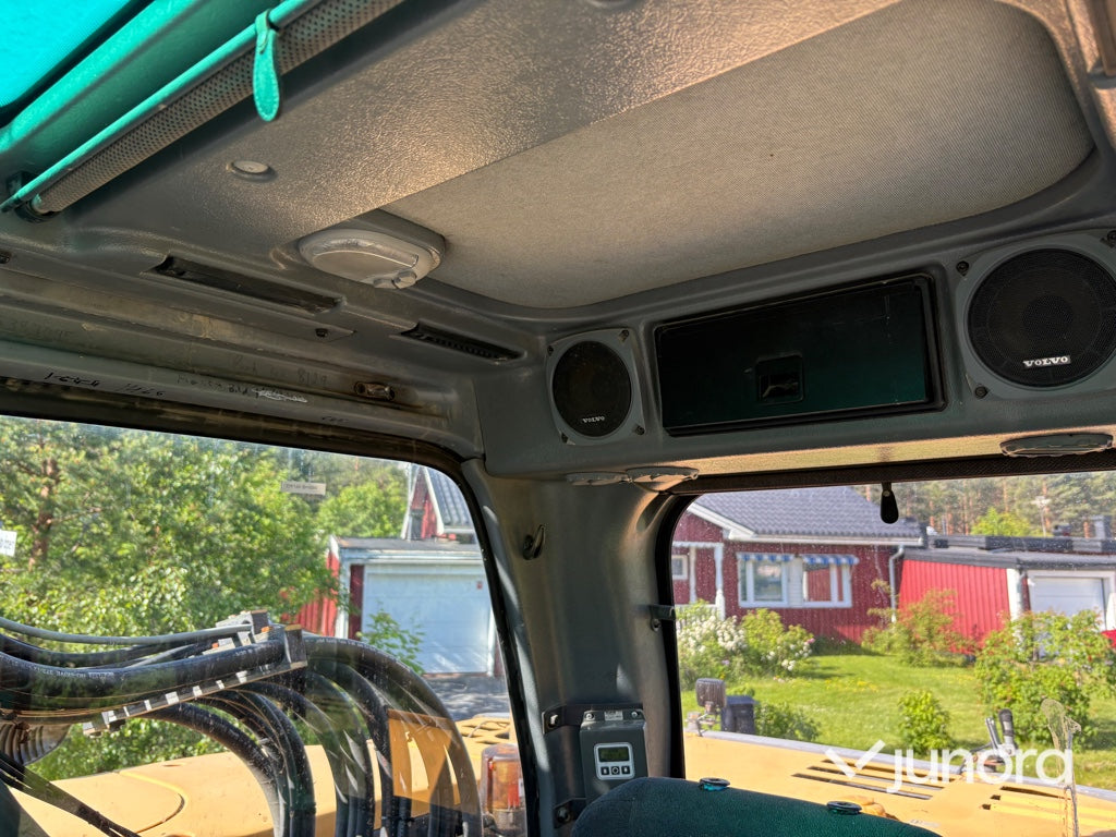 Hjulgrävare-Volvo EW140B