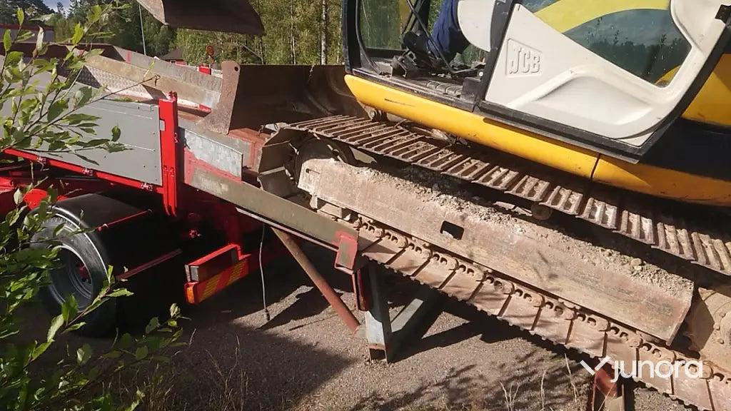 Lastramp för grävmaskin