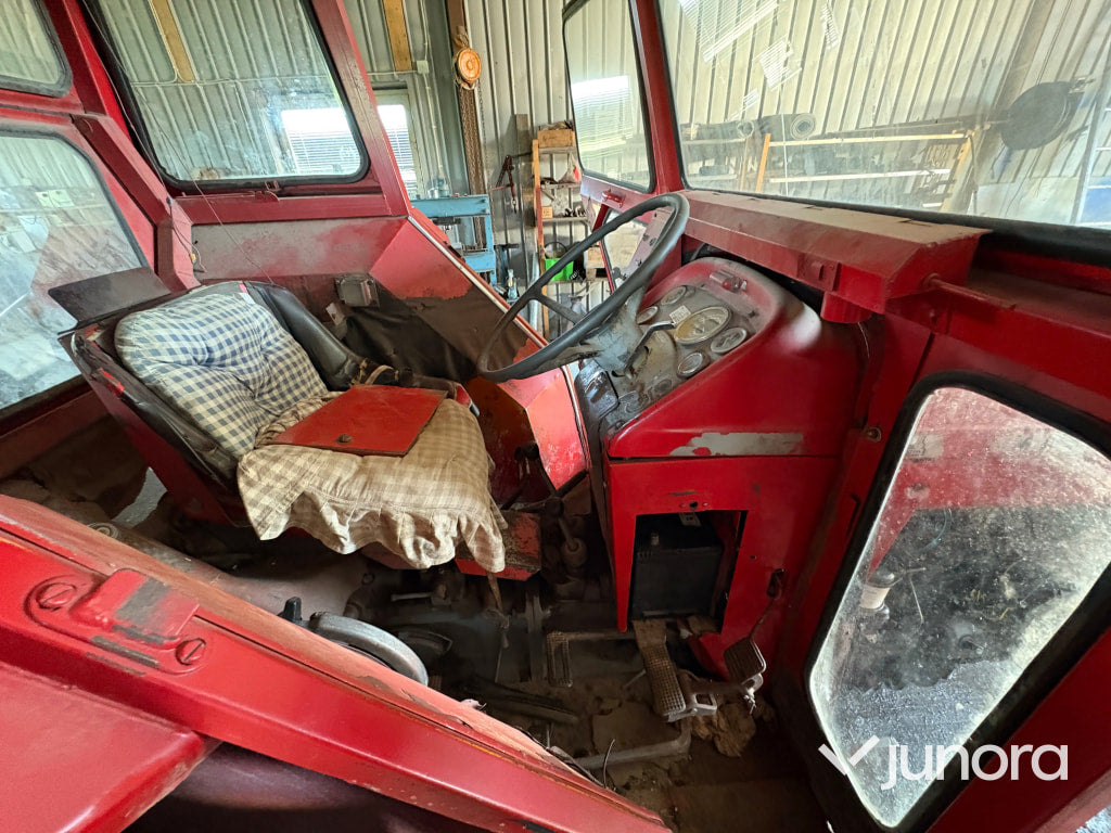 Massey-Fergusson 165 S
