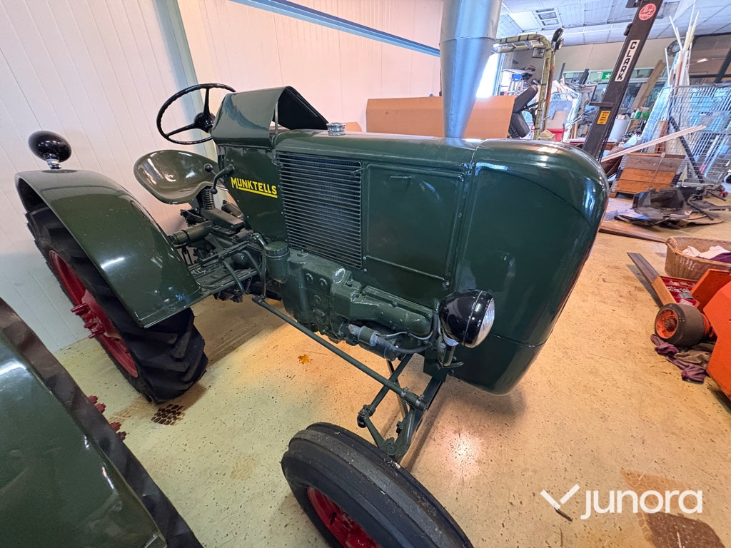Traktor Bolinder Munktell BM10