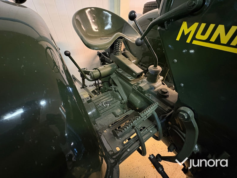 Traktor Bolinder Munktell BM10