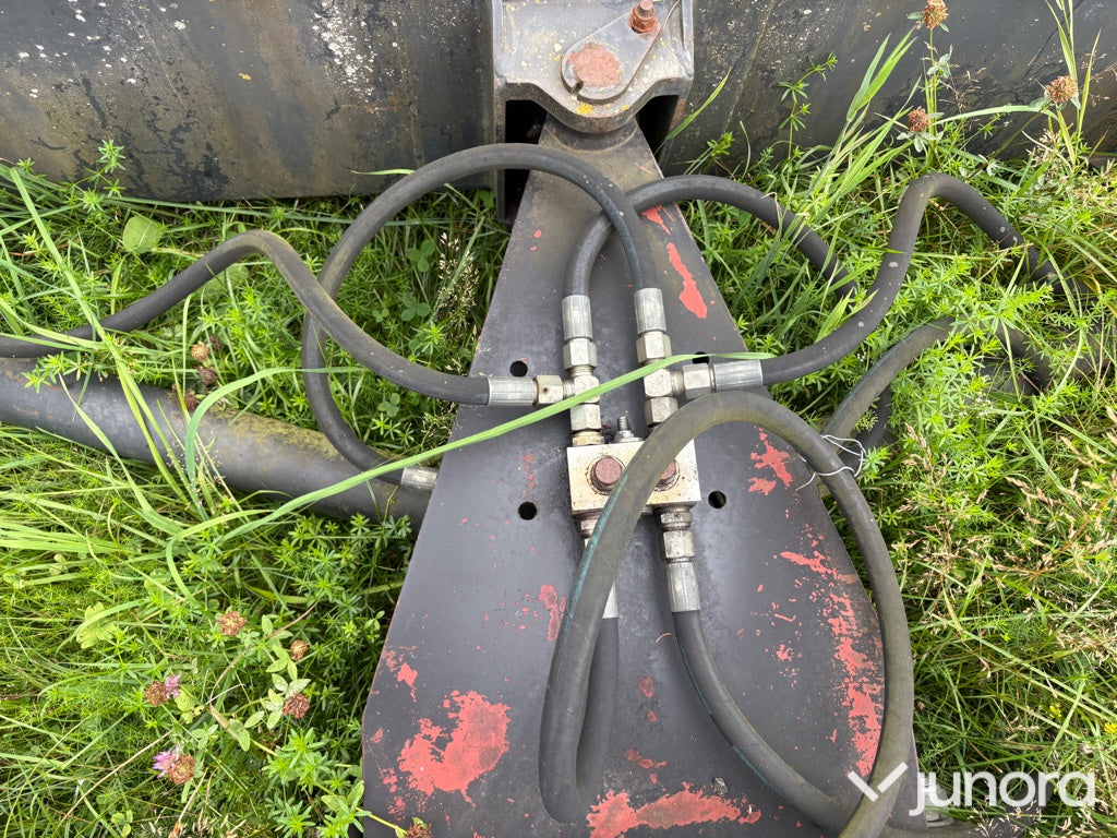 Snöblad 2,8m – Hydrauliskt Diagonalblad