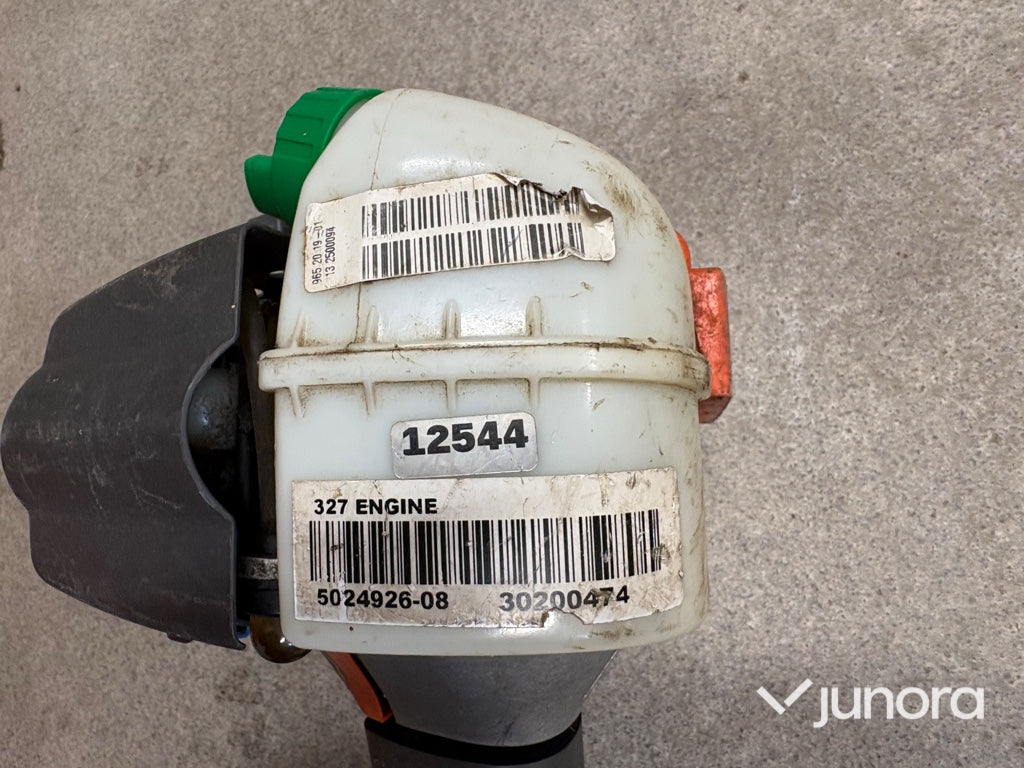 Häcksax – Husqvarna 327