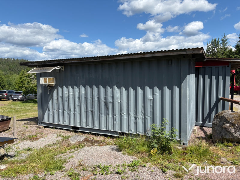 Isolerad 20-fots container med kylrum och förvaringsutrymme